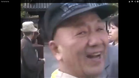 De unde a aparut omul asta?   "HaHaHa"